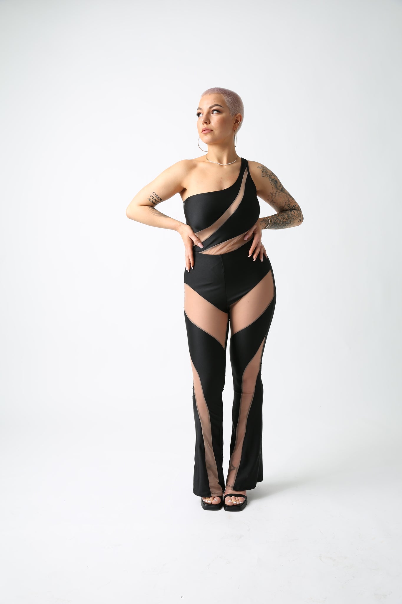 One Shoulder Body - UKAI