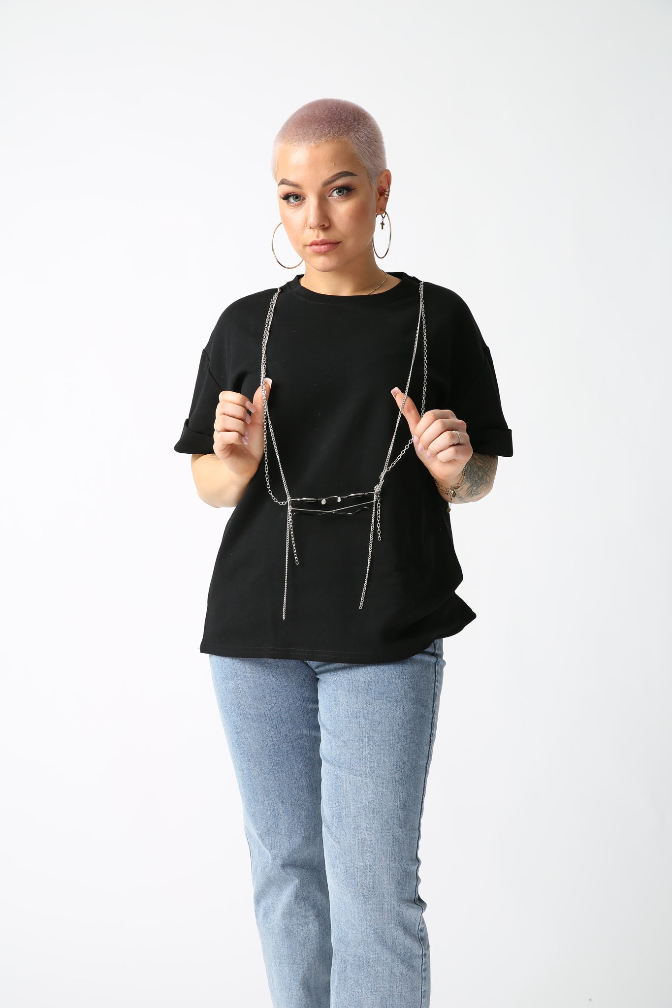 T- Shirt with Chained Sunglasses Insert - UKAI
