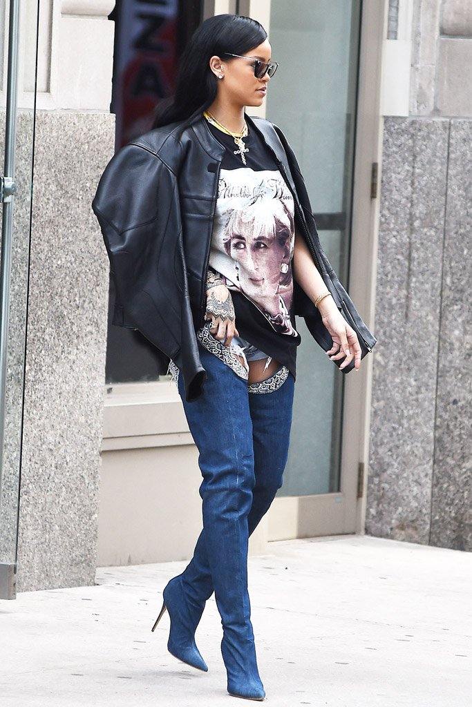 Rihanna Debuts Denim Boots - walkonme